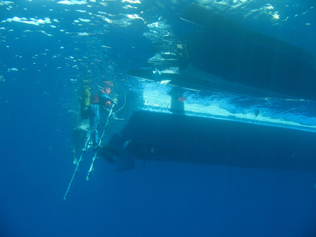 IMG_3334.JPG - Rémontée vers le bateau